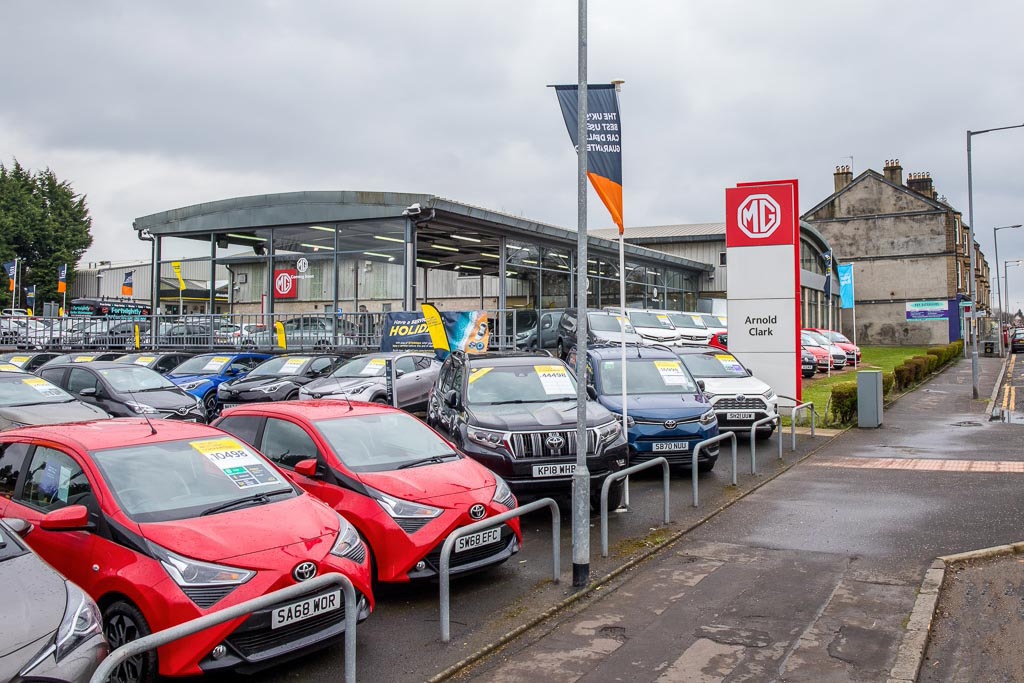 Arnold Clark MG Car dealership in Glasgow AutoTrader